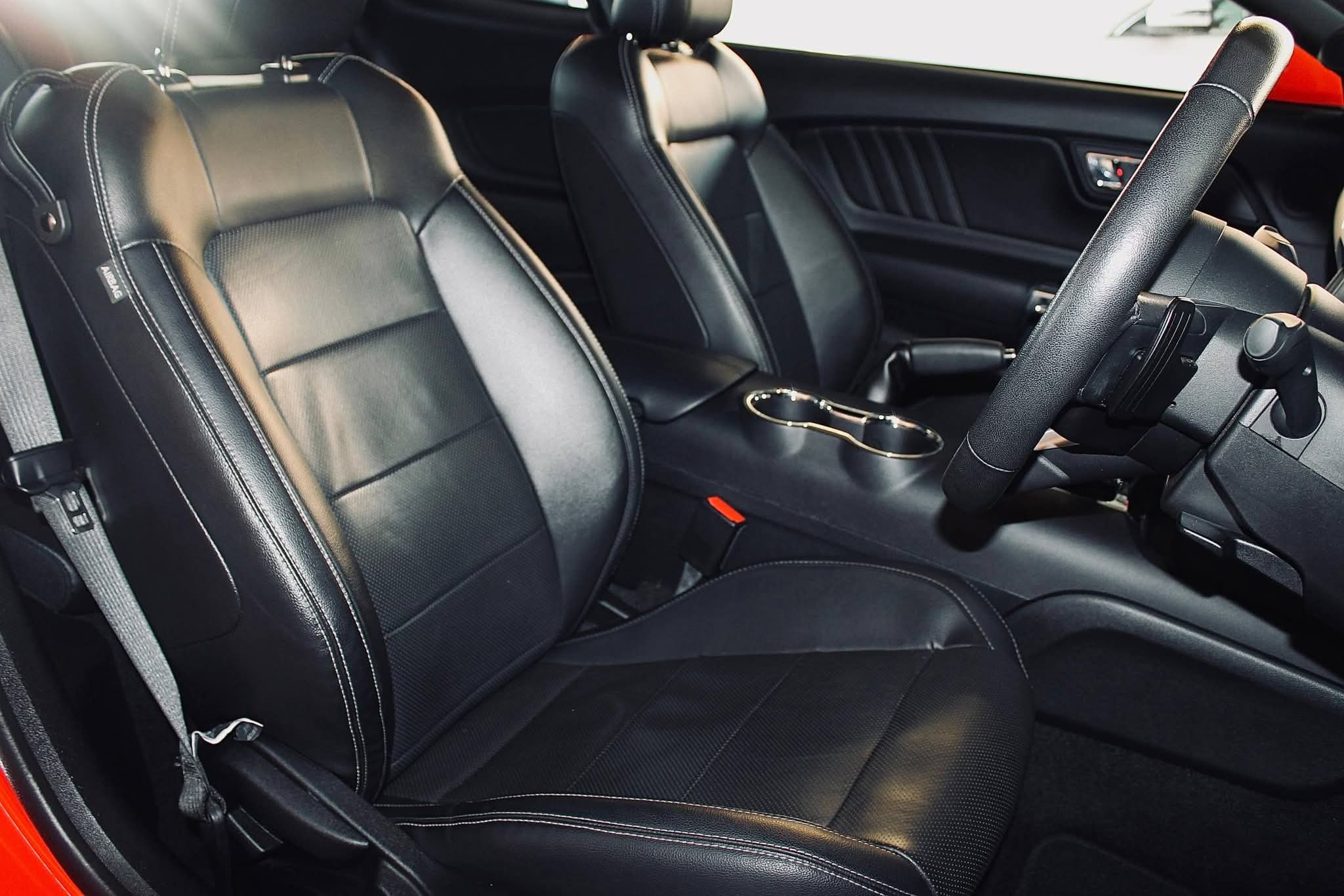 🔥Ford Mustang 5.0 GT Fastback Coupe A/T - Image 8