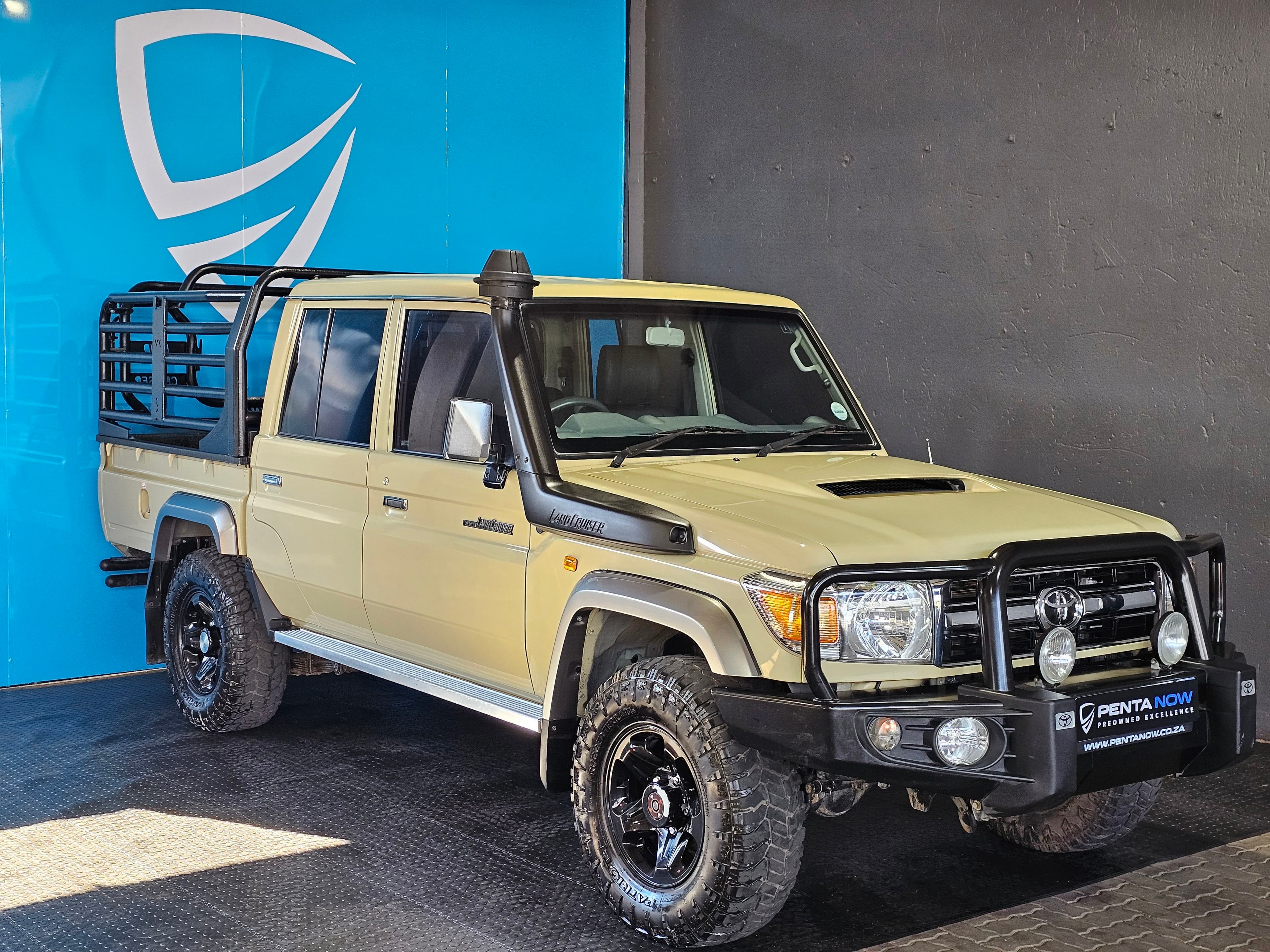 Toyota Land Cruiser 4.5 V8 Double Cab