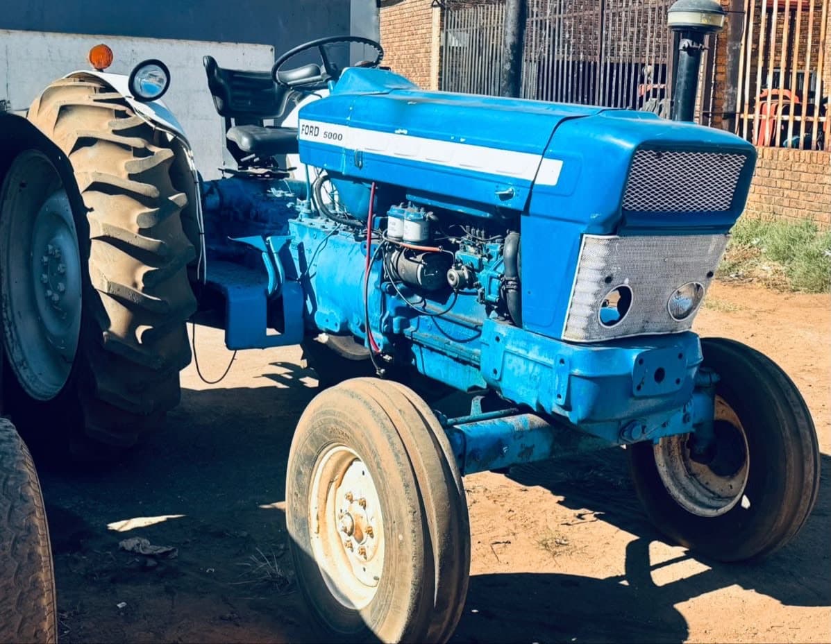 Ford 5000