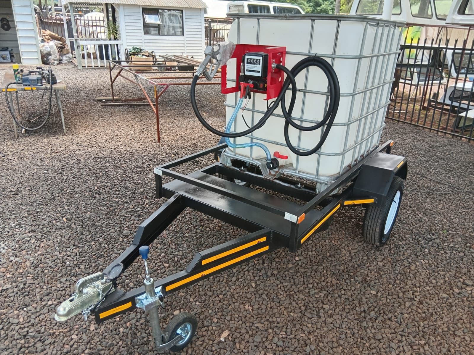 1000L Diesel bowser